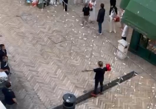 Fethiye Caddesi'nde benzinli eylem 