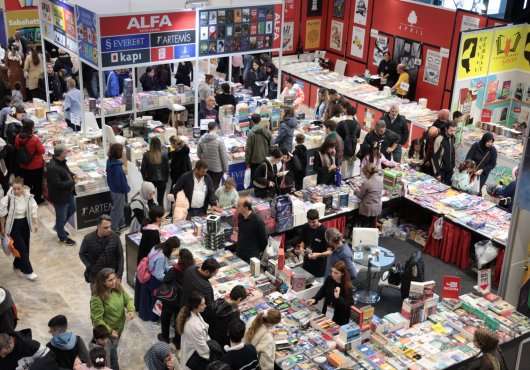 1 Milyon 48 Bin 526 Kitapsever Fuarı Ziyaret Etti