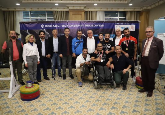 Bedensel Engelliler Halter Türkiye Şampiyonası Kocaeli’de yapıldı