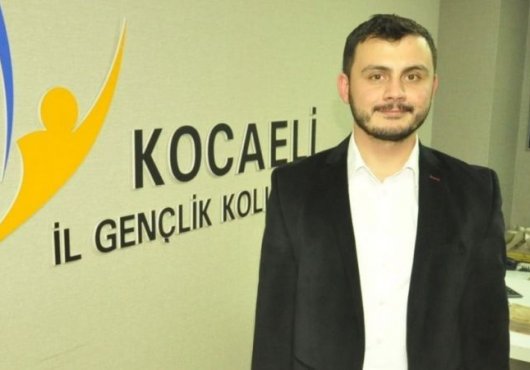 AK Parti İl Gençlik Kolları Başkanı istifa etti!